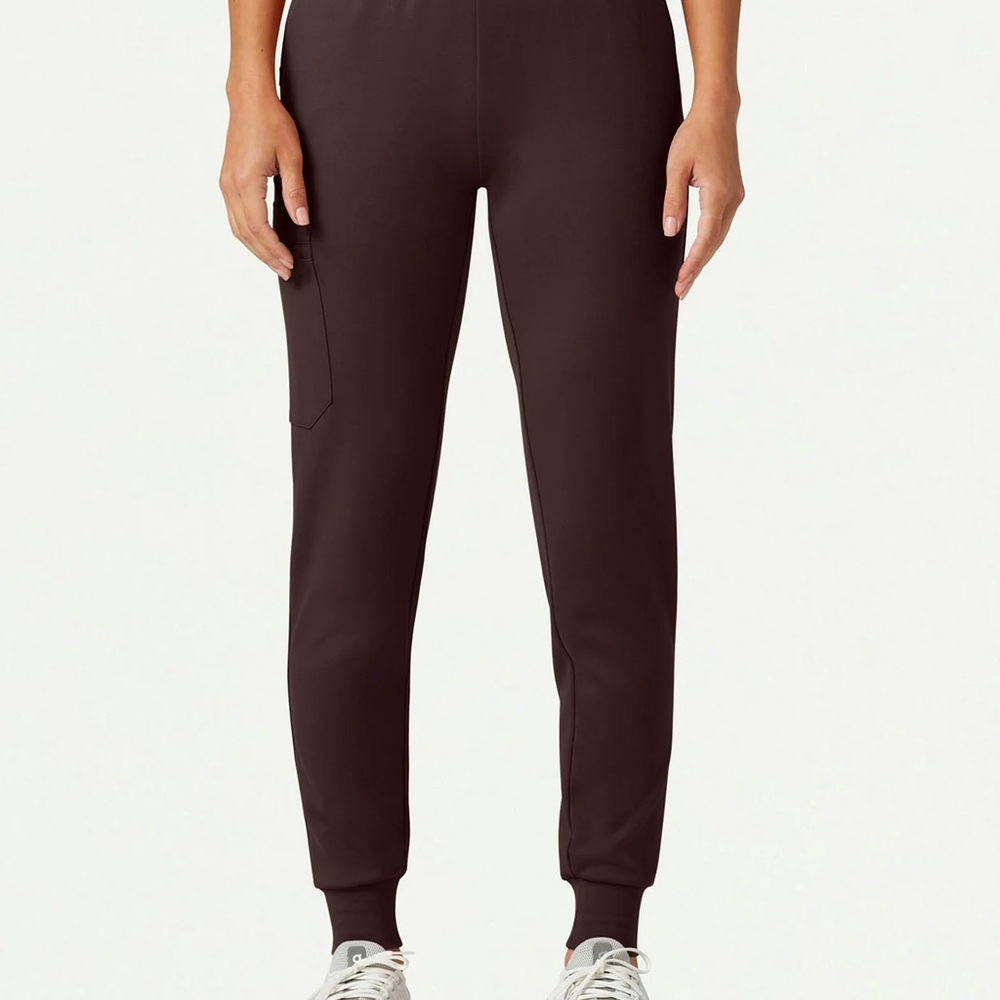 Jaanuu Rubi Slim UltraSOFT™ Scrub Jogger